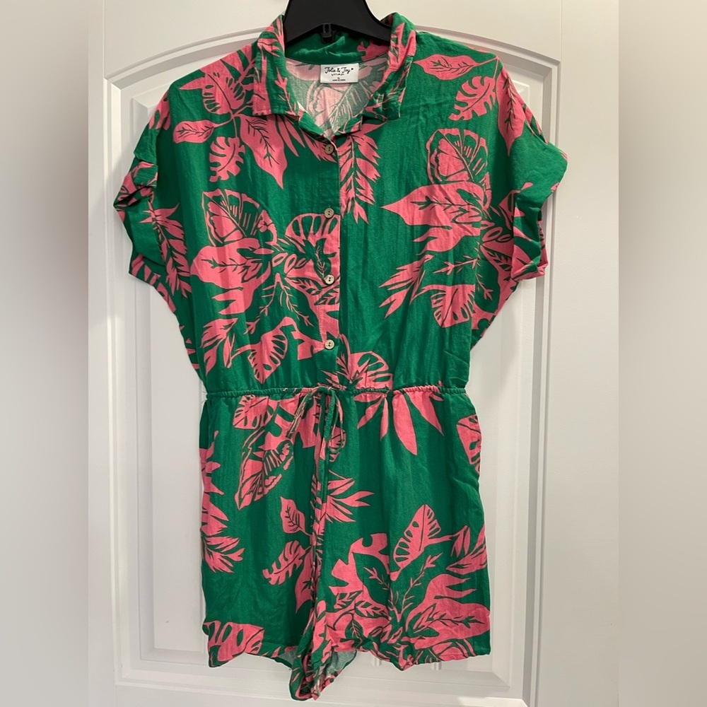 Jolie & Joy XL shorts Romper colorful pink green floral buttons tie waist